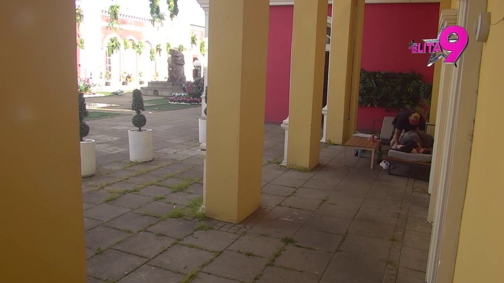 Trudna Anita se pretvorila u ledenu kraljicu: Luka na sve načine pokušava da joj se opravda, ona ni da čuje! (VIDEO)