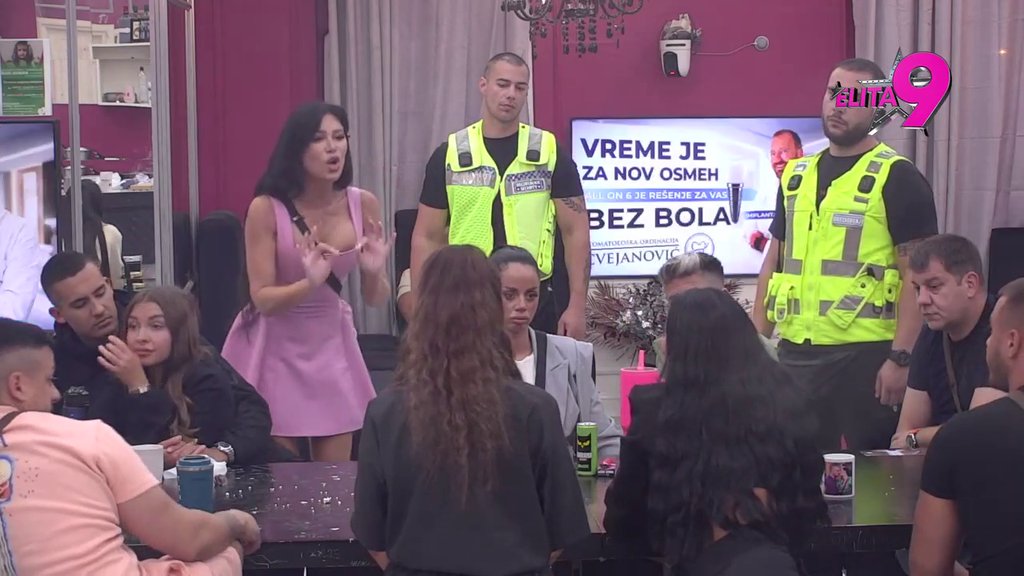 Od njega je htela lovu jer nije imala hleb da jede: Ori se Bela kuća od Stanije i Maje, ove uvrede nikada niste čuli (VIDEO)