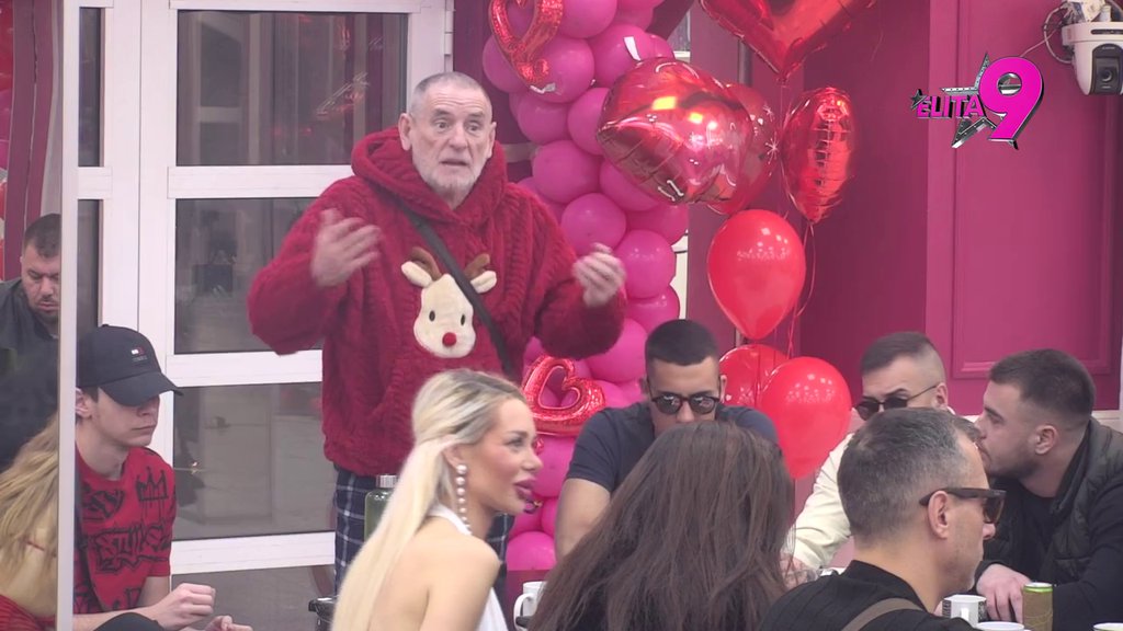 Bila je u ozbiljnom rastrojstvu: Aneli ne priznaje da je kukala za Asminom, Kačavenda podivljala (VIDEO)