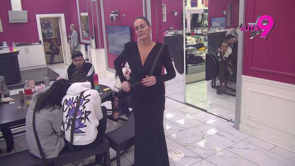 POKAZALA SAM ŽENSTVENIJU STRANU: Milena progovorila o svom odnosu sa Mikijem, evo da li sebe vidi pored njega! (VIDEO)