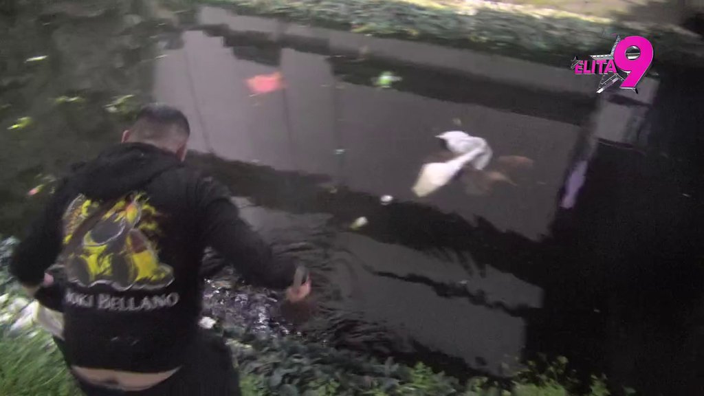 Mama i tata su je vodili u manastir da joj izvuku đavola! Bora vadi garderobu iz jezera i urniše Anastasiju! (VIDEO)