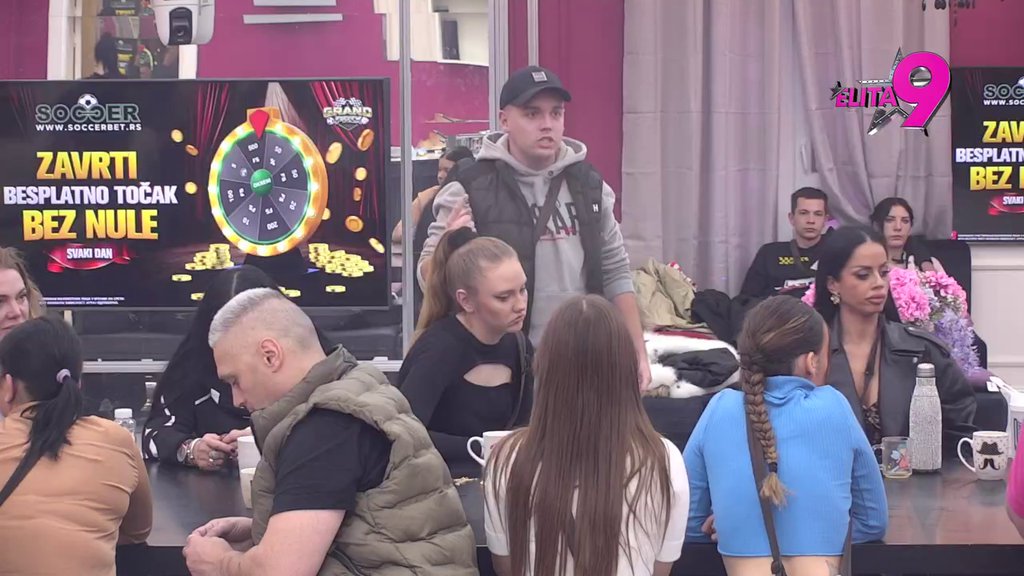 Dokazala je da su vaše ljubavi kanta: Dača shvatio da je Maja institucija i takmičarima brutalnu istinu sasuo u lice! (VIDEO)