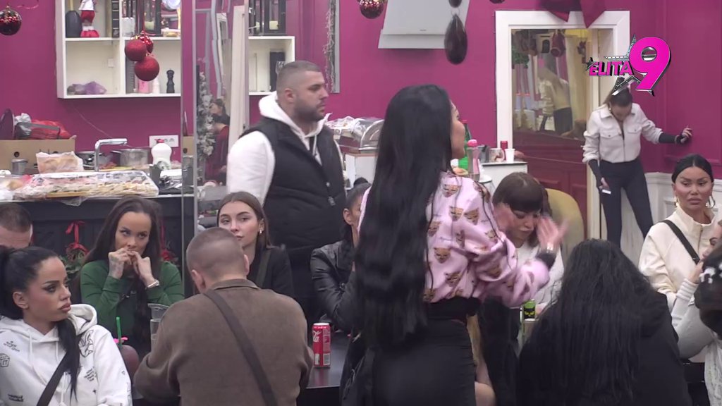 Maja se obratila Caru iz Elite: Alibaba preko Filipa pokušao da je posvađa sa Aneli, poslala brutalnu poruku! (VIDEO)