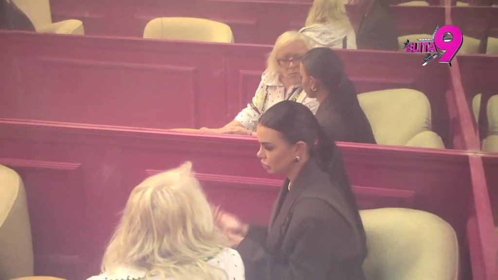 Rasula se u komade! Anitu pogodilo Đukićevo ponašanje, pa se RASPLAKALA, Zorica je sve vreme teši (VIDEO)