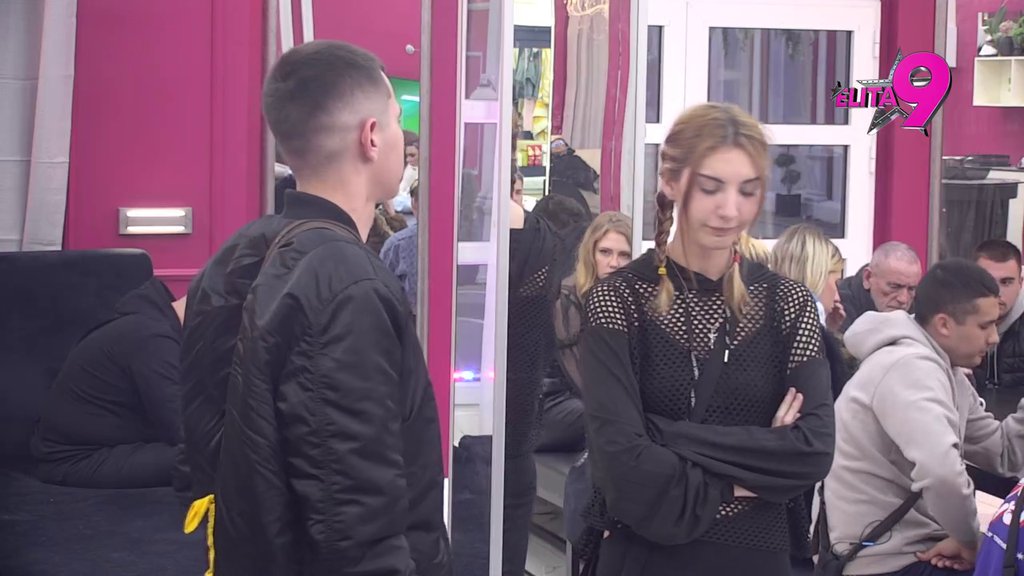 NERIO I HANA U STRAHU ZBOG SITE! Asminu se okreće želudac na Aneli, vratile mu se sve slike iz prošlosti: Gadi mi se, fuj! (VIDEO)