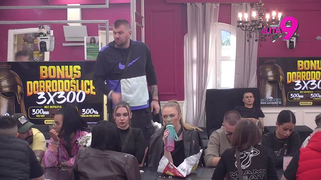 Devojke od 30 godina ne znaju jaje da isprže, a njih dvoje... Učesnici menjaju stav o Hani, ona poručila: Živčana sam, nemam prijatelje! (VIDEO)