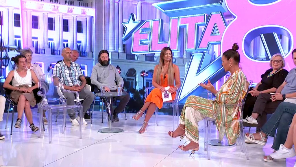 Bila je TRUDNA u PRITVORU, smrtno me je uvredila: Kačavenda progovorila o sukobu sa Aneli, a evo šta misli o Baji s kojim se čula (VIDEO)