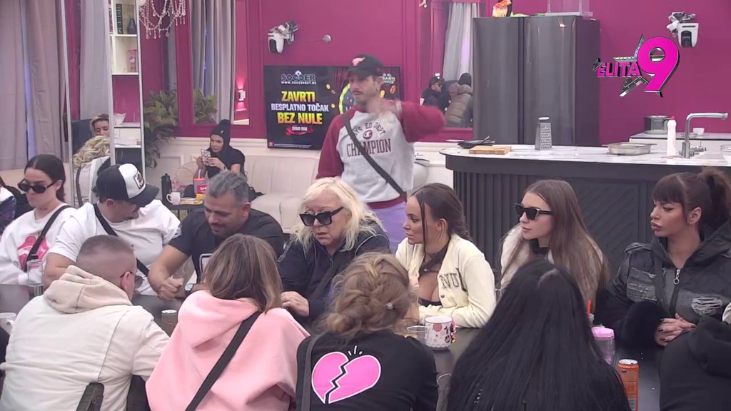 Šok preokret: Filip vinuo u nebesa OVU utorak devojku, nastao MUK u Beloj kući (VIDEO)