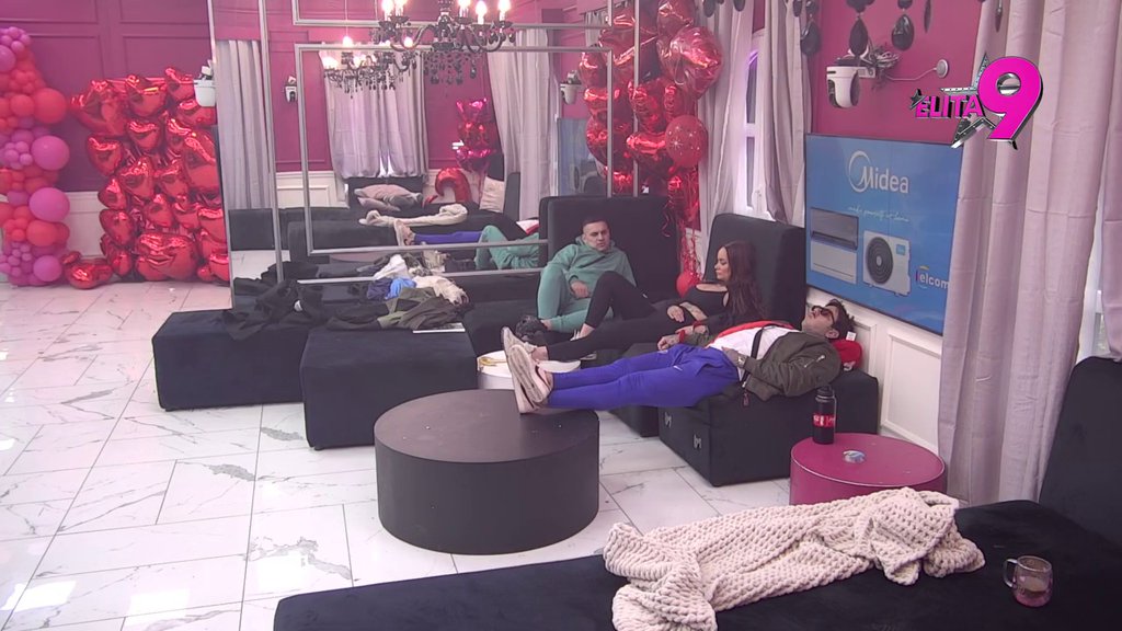 Ne može da podnese njegovo postojanje: Teodora pokušala da OTERA Bebicu, MIR sa Filipom joj bitniji od svega! (VIDEO)