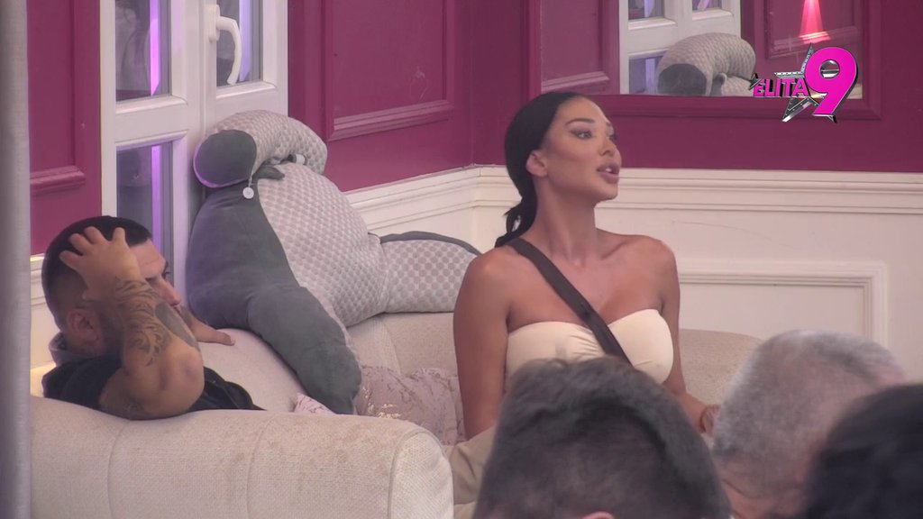 ŠTA JE ONA NAMA SVIMA URADILA? Sofija jedina stala u Stanijinu odbranu, Maja i Asmin nastavlaju nisko da je udaraju! (VIDEO)