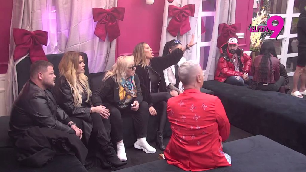 HAOS U ŠIMANOVCIMA! Rat do istrebljenja Kačavende i Ane Ćurčić trese tlo pod nogama, TENZIJA NA VRHUNCU (VIDEO)