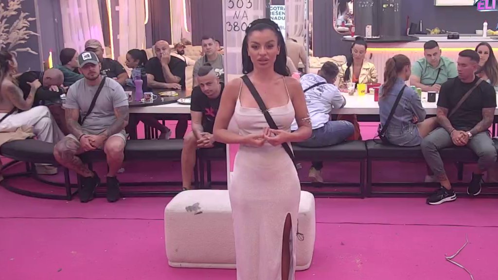 Promenila ploču: Sanja otkrila da je manipulator koji uspe da Marka obrlati za sekund, priznala sve bljuvotine koje je izrekla, pa progovorila o prošlosti! (VIDEO)