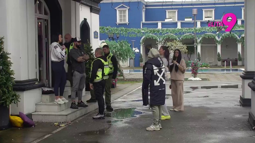 Leti perje! Anita divlja jer su cimeri detektovali Lukine poglede ka Staniji, uvrede pljušte na sve strane (VIDEO)