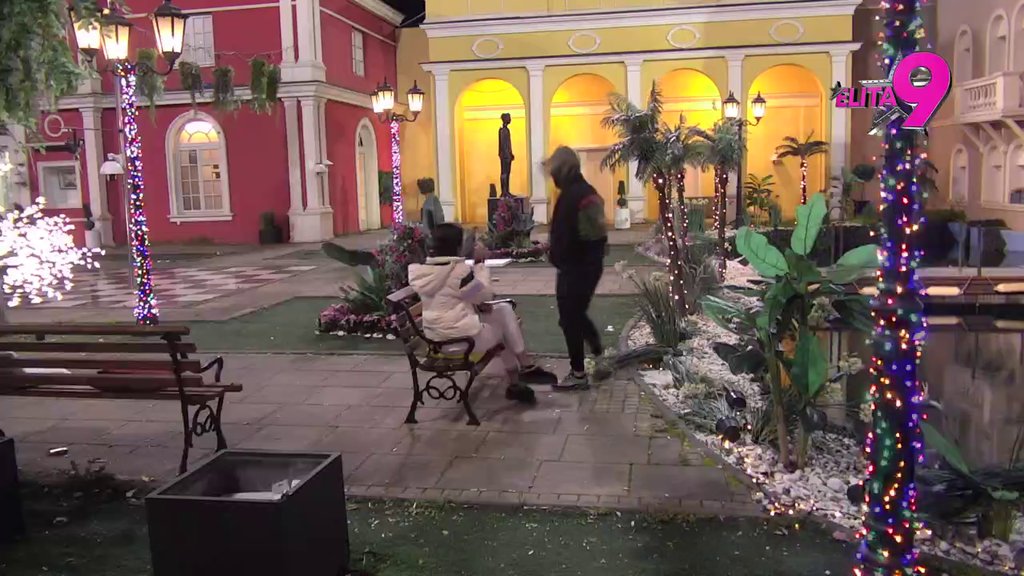 Na korak do raskida: Luka više ne može da smisli Anitu, od njenog urlikanja tresu se celi Šimanovci! (VIDEO)