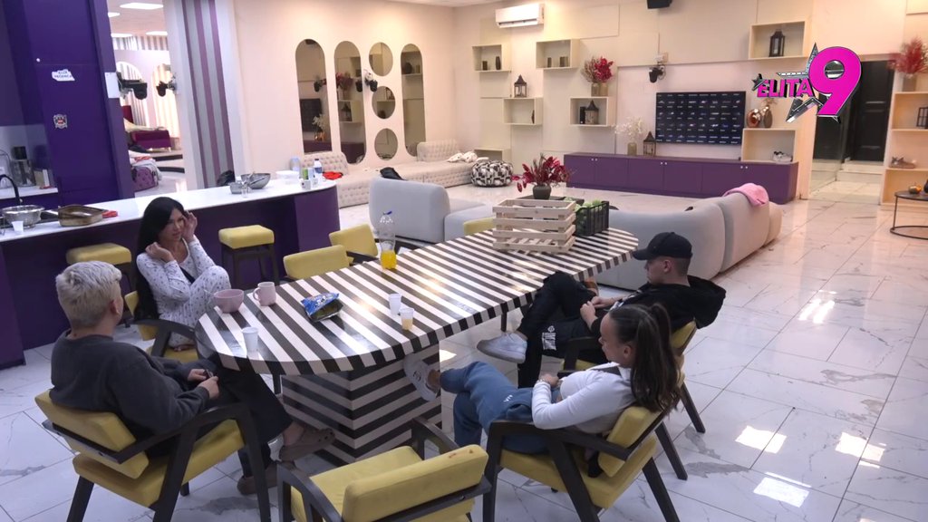 Pun elana: Takmičari šokirani Đukićevom promenom, svi komentarišu koliko je procvetao! (VIDEO)