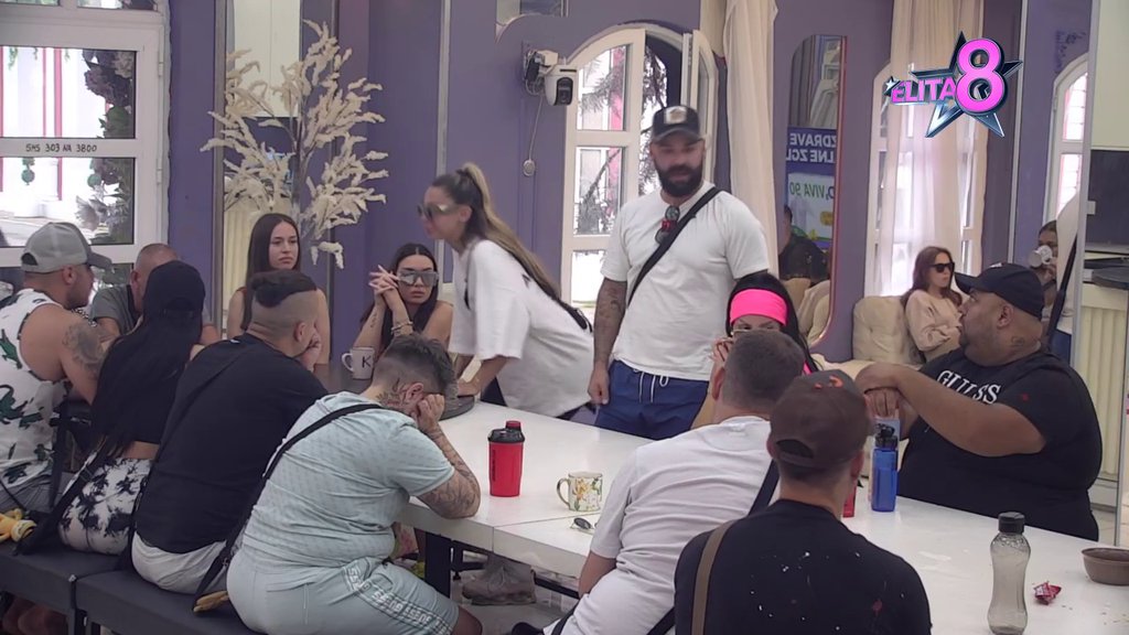 ŠUT-KARTA U PROGRAMU UŽIVO: Luki prekipelo da trpi Anelinu histeriju, ona se slomila na komade! (VIDEO)