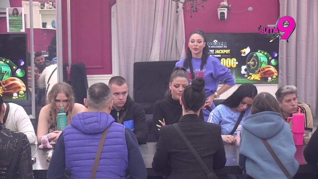 DAO JOJ SAVET ZLATA VREDAN! Filip očitao Boginji lekciju, ona promenila sve boje, pa joj Maja sasula istinu u lice: SUJETNA SI I PRELJUBOMORNA (VIDEO)