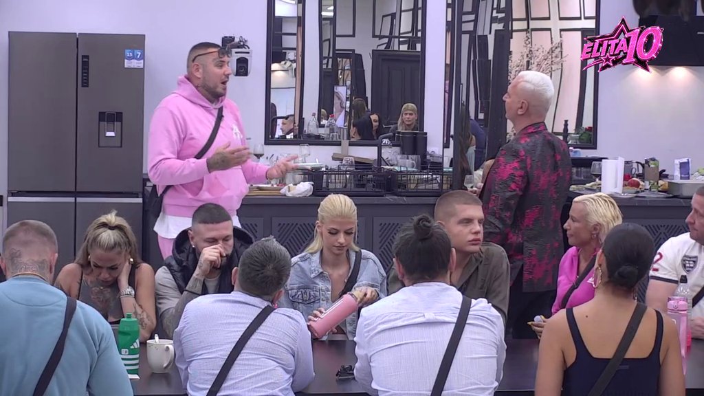 Filip Car obelodanio nove detalje: Maju i Alibabu unakazio kao nikad do sad, pa ljutom suparniku obećao okršaj kakav se ne pamti! (VIDEO)