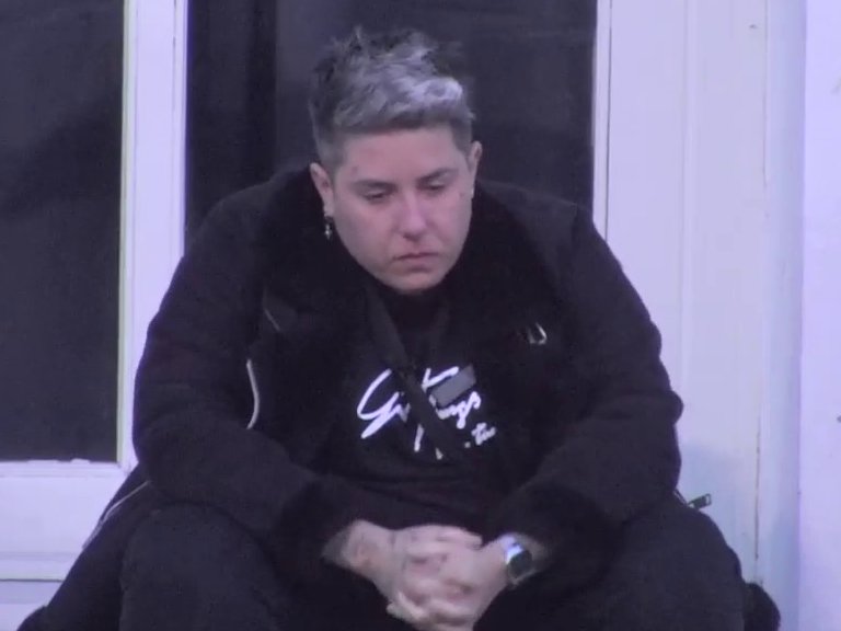 MATORIN OTAC HTEO DA UBIJE ANITU!? Borin drug Cimi urnisao Tomićevu: Gadi ce celom Železniku, odrekla se rođenog brata kog se STIDI!