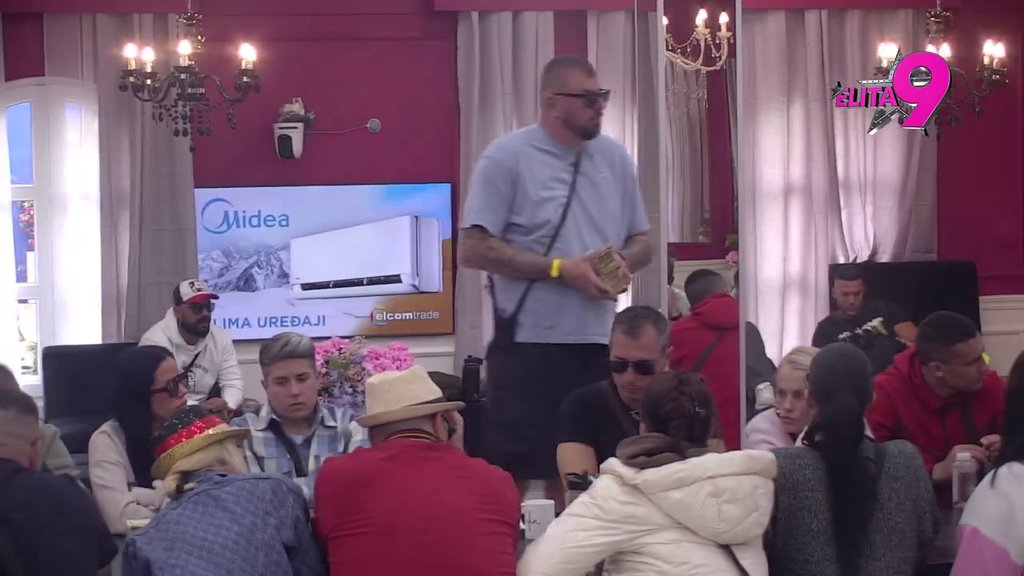 Šok na raspodeli! Janjuš se zahvalio Terzi na podršci u najtežim danima, pa promenio Vanjin budžet: E, ako si stala na stranu žene, onda MALI BUDŽET! (VIDEO)