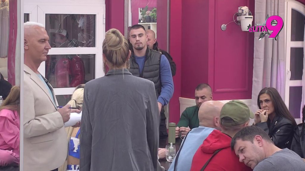 Totalno uništenje: Alibaba raskrinkao Teodorine kvarne namere prema Bebici! (VIDEO)