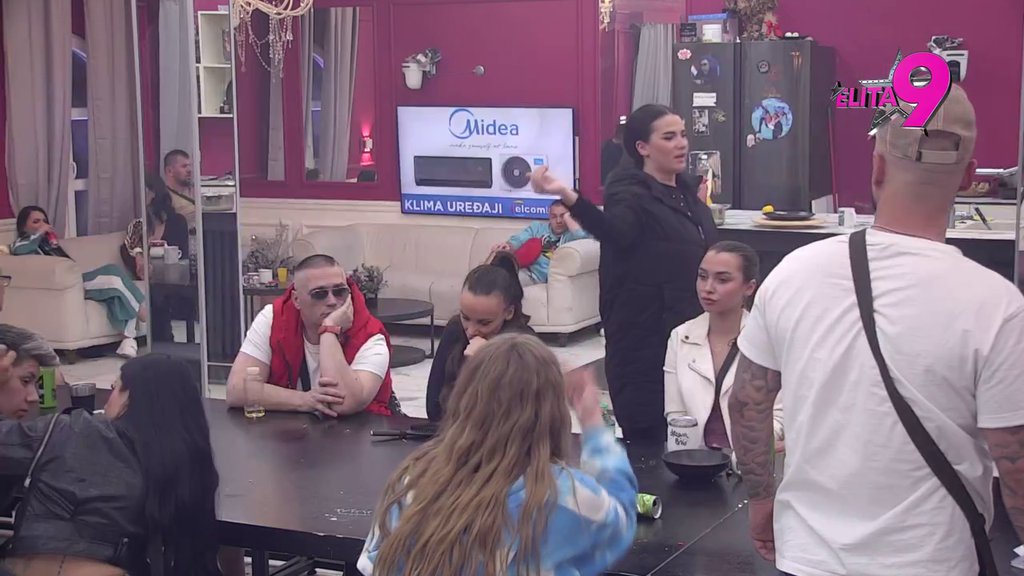 Nova kontradiktornost Mikija Dudića! Osuđuje brata zbog veze s Enom, a otkrio da bi išao srcem ukoliko bi ušao u odnos s Aneli (VIDEO)