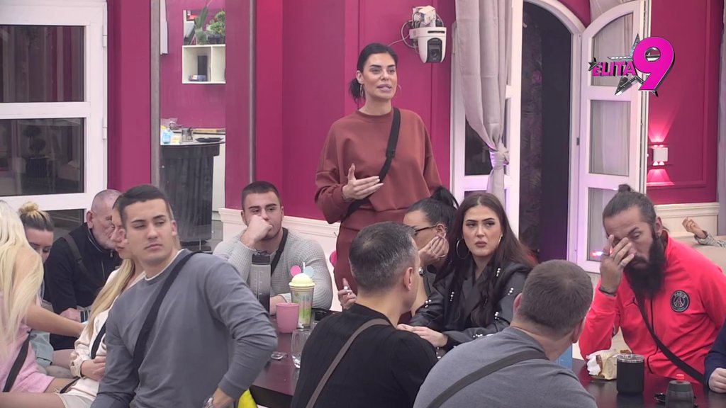 Terzu će ovo baš zaboleti: Mina priznala da joj se sviđa Viktor i svima zapušila usta, Dača je raskrinkao! (VIDEO)