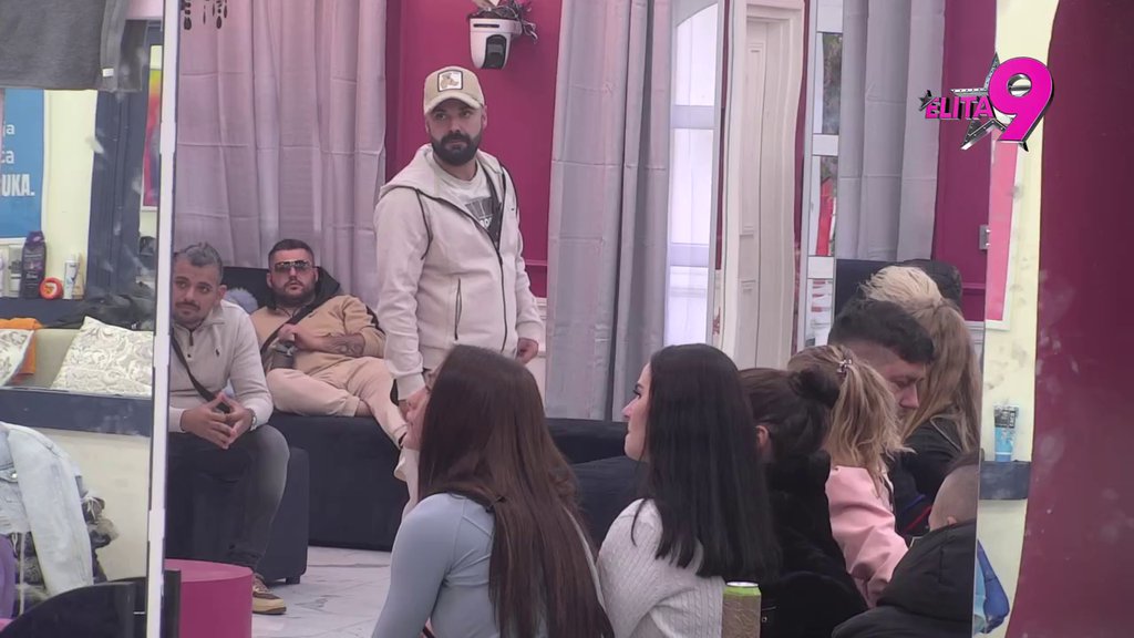 JEZIVO! Rekla je da će je rasporiti od... Muk u Beloj kući zbog Neriove ispovesti, progovorio o Sitinom zatvaranju sa 11 godina, Luka skočio na Asmina i NAJAVIO TUŽBE: E, ovde sam ga čekao! (VIDEO)