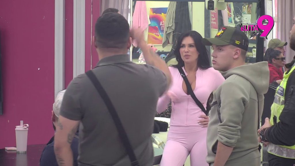 HAOS ZA CRNIM STOLOM! Stanija nastavila da ponižava Asmina: Ti si muška kukavica (VIDEO)