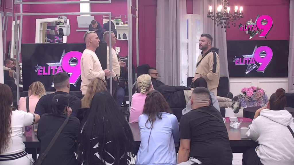 Nosila ga je u utrobi, a hoće da raspori utrobu njegove žene: Nerio progovorio o Sitinoj prodaji Anelinih auta u delove, Zorica održala emotivni govor (VIDEO)