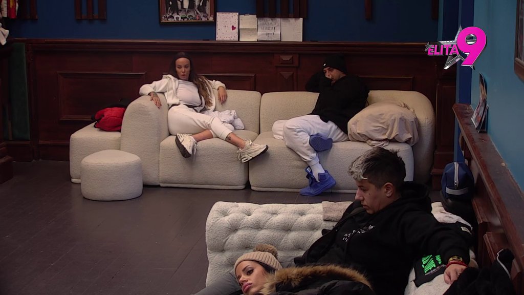 Batali me da ne bih ja otvorila usta: Teodora poludela jer ljudi misle da se blamira sa Bebicom, žestoko zaratila sa Jakšićkom! (VIDEO)