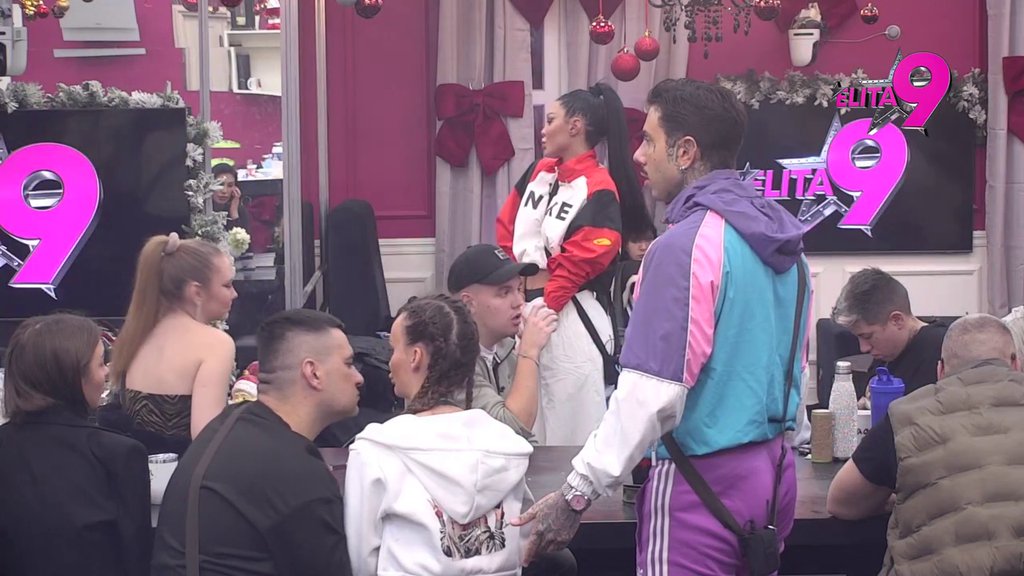 Sad je sve jasno: Filipa odao osmeh, posle ovoga svi misle da je lud za Majom Marinković! (VIDEO)