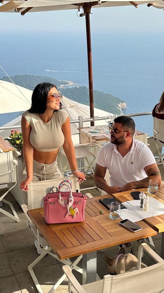 BILA SAM U AGONIJI OD VEZE! Ekskluzivno! Stanija razvezala jezik o Asminu: Konačno sam ga se oslobodila, tek ga sada upoznajem! NA ŠTA LIČI, BRUKA ME!