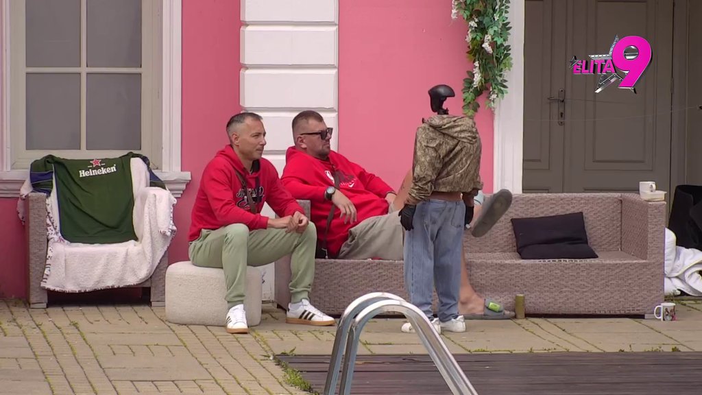 SREĆNE OČI ŠTO GA VIDE! Toša stigao u Elitu, evo ko mu se najviše obradovao! (VIDEO)