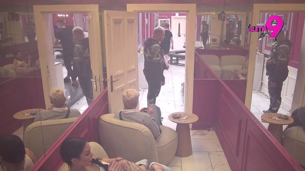 Ne možeš mentorku da prevaziđeš: Uroš likuje zbog Majinog poniženja, ona osmehom prikriva nemoć! (VIDEO)