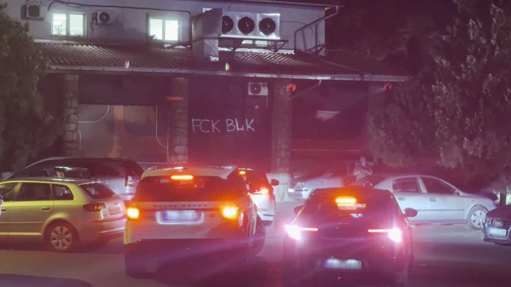 BORBA ZA PARKING MESTO?! Janjuš i Kačavenda stilgi u besnim mašinama u Narod pita, a evo gde im je bio prvi susret (VIDEO)