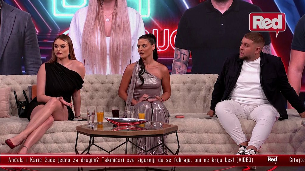 ANELI JE LJUBOMORNA ŽENA: Boginja slasno osolila po Ahmićki, a evo šta kaže za Filipa! (VIDEO)