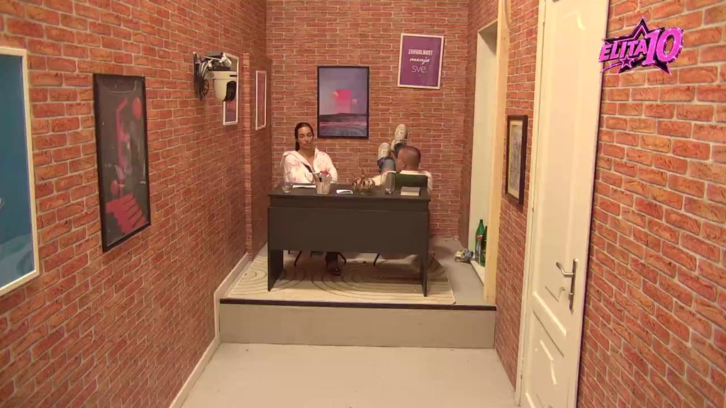 Zasela katedra za tračeve! Laura i Dača prečešljali dešavanja, pa porazgovarali u šiframa (VIDEO)