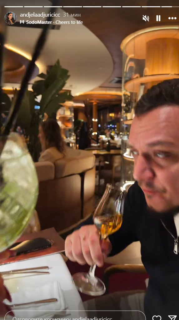 GASTOZ I ANĐELA IMAJU RAZLOG ZA SLAVLJE! Đuričićeva ga snima dok ispija rakiju, a ovo je razlog (FOTO)