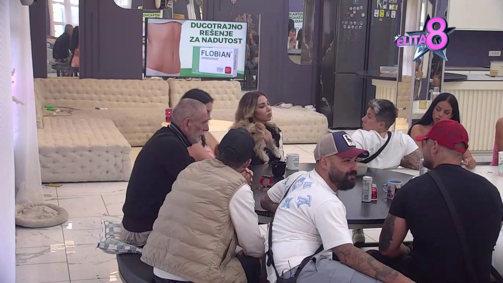 NAGLI PREKID PROGRAMA! Mića se ostrvio na Luku, pljušte uvrede na sve strane (VIDEO)