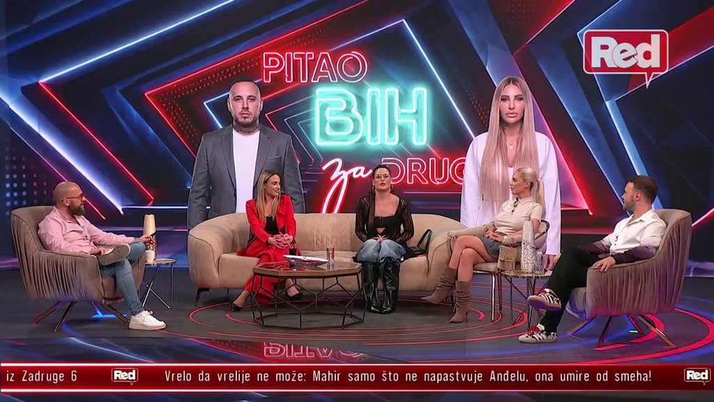 Oprala je Maju za sva vremena: Boginja razvezala jezik i urnisala Aneli gnusnim prozivkama, o fanovima s Carem može samo da mašta (VIDEO)