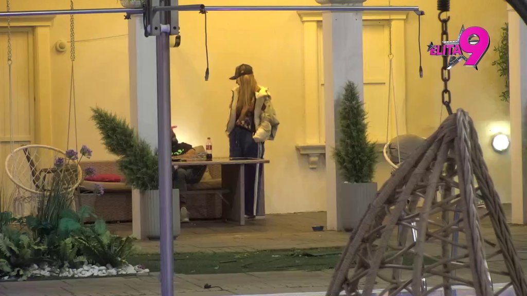 SKANDAL: Aneli doživela nervni slom i priznala da je Luka tukao na moru, on pokušava da pronađe opravdanje na sve načine! (VIDEO)