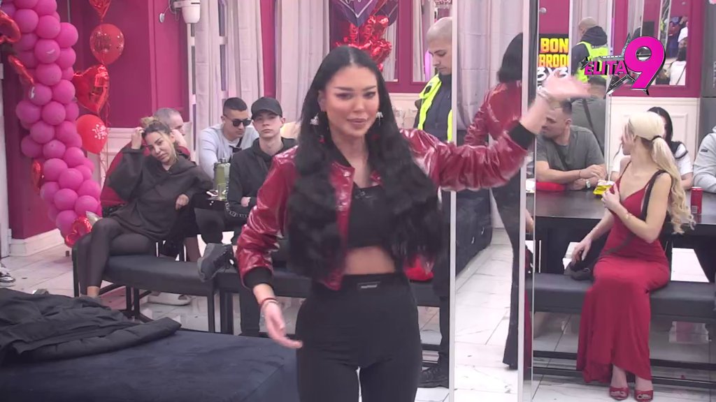 Da li je Maja bila sa Desingericom? Ponovo ga vinula u nebesa, pa dala šok odgovor! (VIDEO)