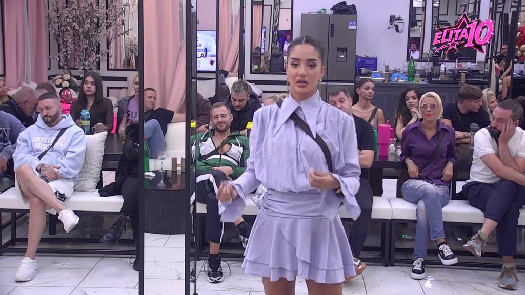 Ponovo negirala zaljubljenost: Anđelu ne zanima Filip Car kao dečko koji bi joj se dopao, želi da budu samo prijatelji! (VIDEO)