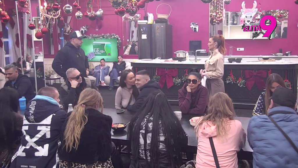 Ovo što sam doživeo sa njom nisam ni sa jednom: Terza emotivnim govorom o Sofiji raznežio sve oko sebe (VIDEO)