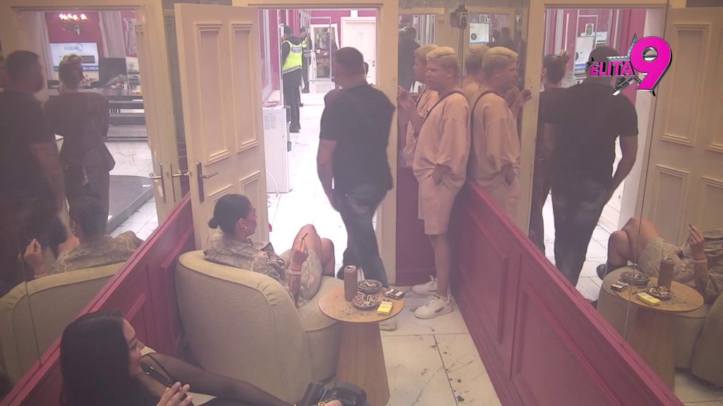NOVIH REKORDNIH DESET SEKUNDI! Maja ponovo osramotila Asmina, pa progovorila o trajanju njihovog intimnog odnosa, Uroš doliva ulje na vatru (VIDEO)
