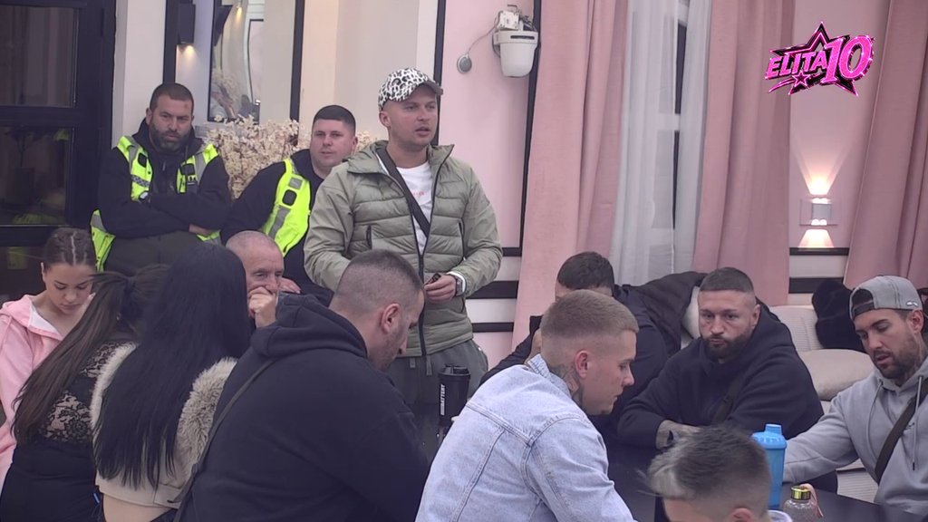 Karić ima dvostruke aršine?! Otkrio što ne osuđuje Aneli, a Glorija mu je čudna, ona priznala: Razočarala sam se u Osmakčića, sviđa mi se Terza (VIDEO)