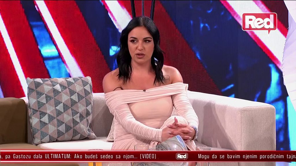 Jezivo koliko je kvarna: Bivša učesnica Elite oplela po Sofiji, pa URNISALA Anđelu: Davež, ima jako GLUPE STAVOVE (VIDEO)