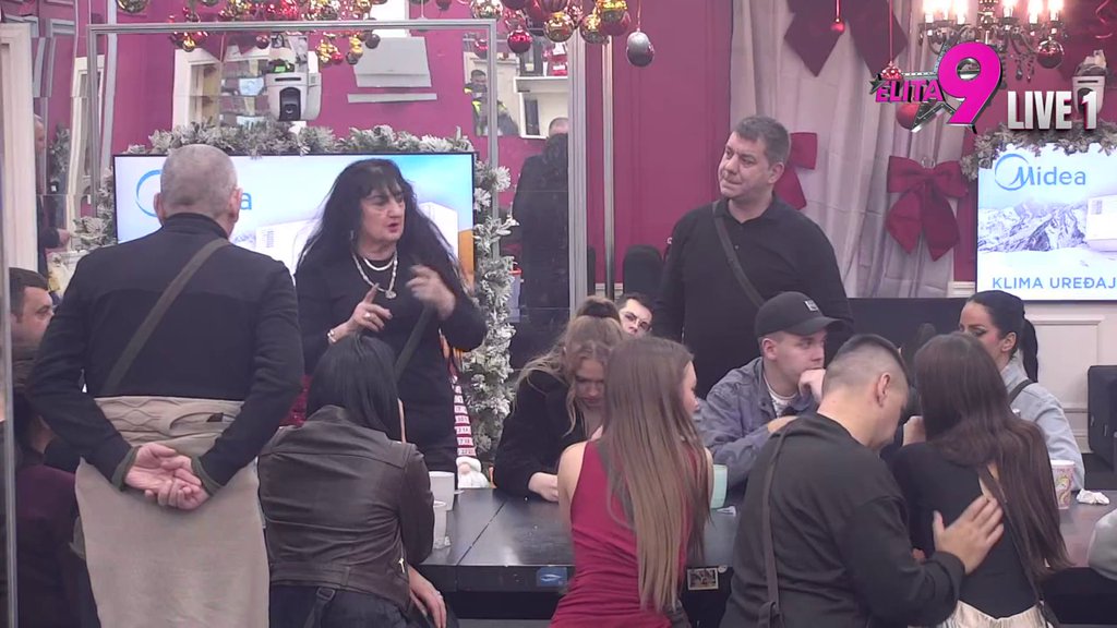 Brutalno poniženje Milosave Pravilović: Takmičari je ismevaju kao nikog, Joca priznao da bi samo za 100.000 bio s njom! (VIDEO)