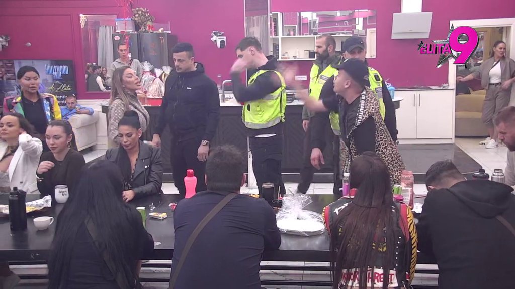 Prekid programa: Obezbeđenje u uletelo u Belu kuću, Terza u nikad žešćem sukobu sa Urošem! Pljušte gnusne prozivke (VIDEO)